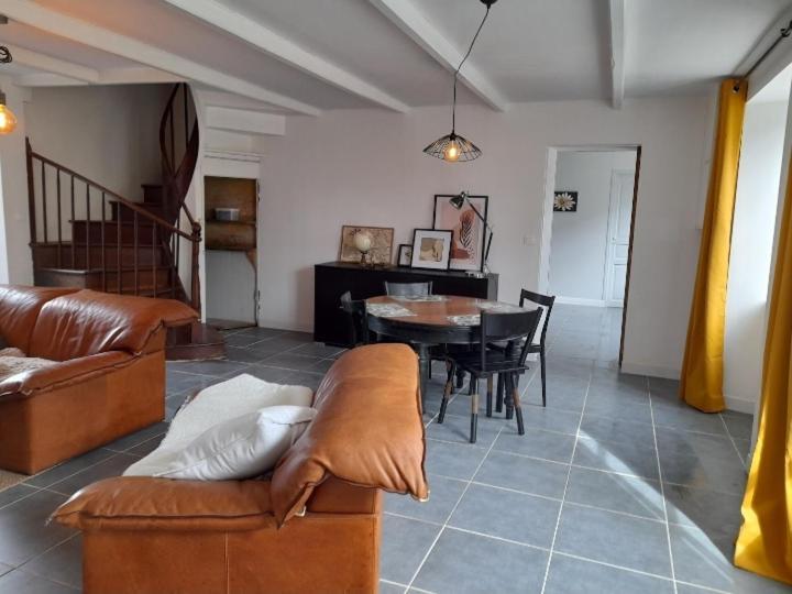 La Campagne De Bas Villa Heugueville-sur-Sienne Exteriör bild
